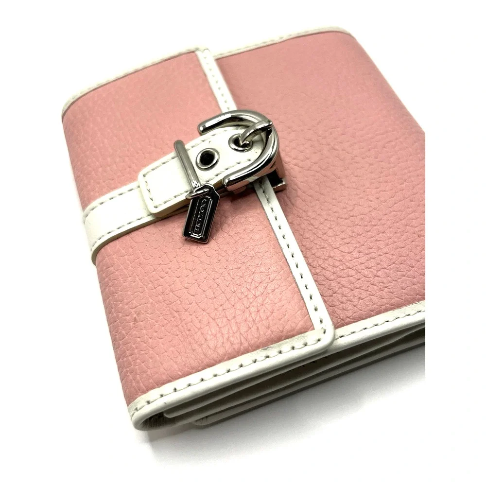 Coach Pink and White leather Buckle Charm Soho mini Bifold Wallet Y2k Deadstock